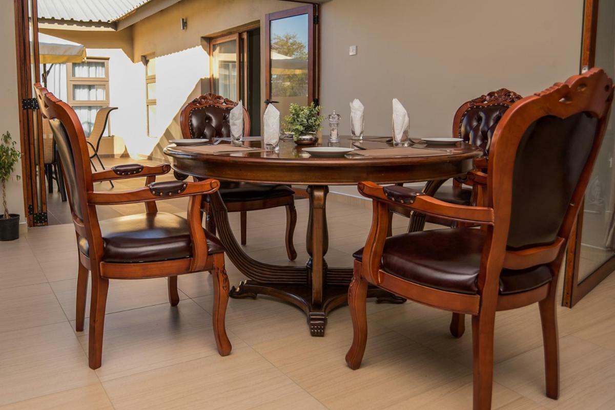 Peaconwood Boutique Villa Palapye Luaran gambar